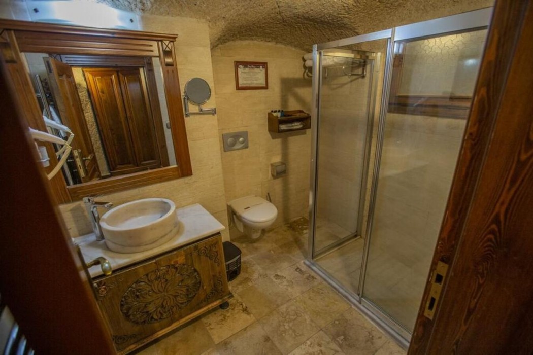 stone house cave hotel