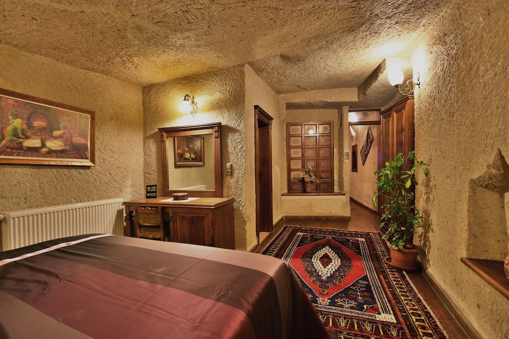 stone house cave hotel