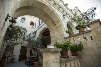 stone house cave hotel