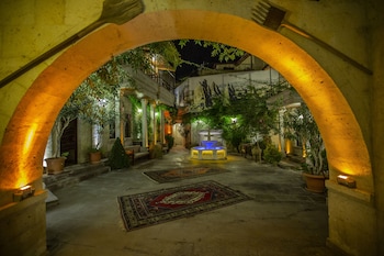 stone house cave hotel