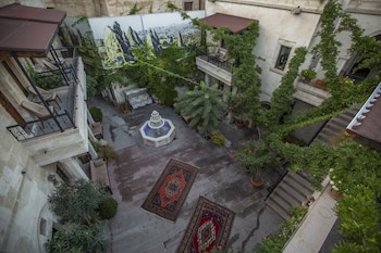 stone house cave hotel