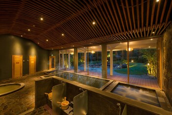 thanh tan hot springs by fusion