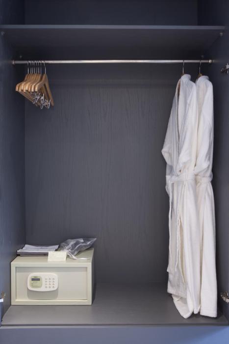 thanh tan hot springs by fusion