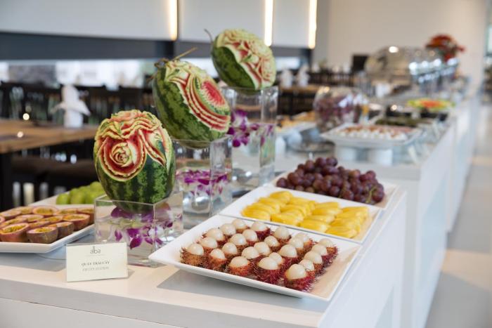 thanh tan hot springs by fusion