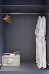 thanh tan hot springs by fusion