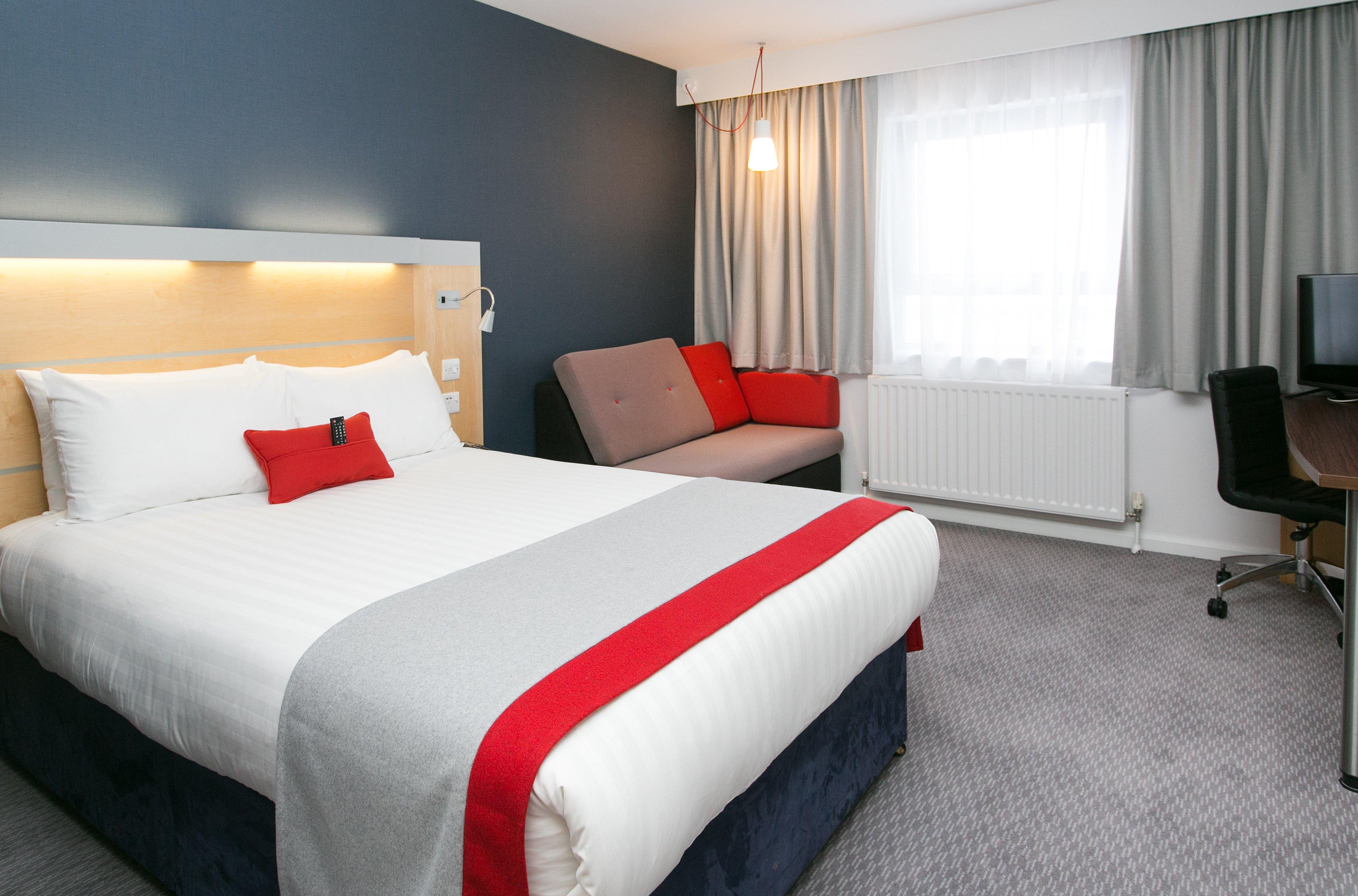 holiday inn express antrim an ihg hotel