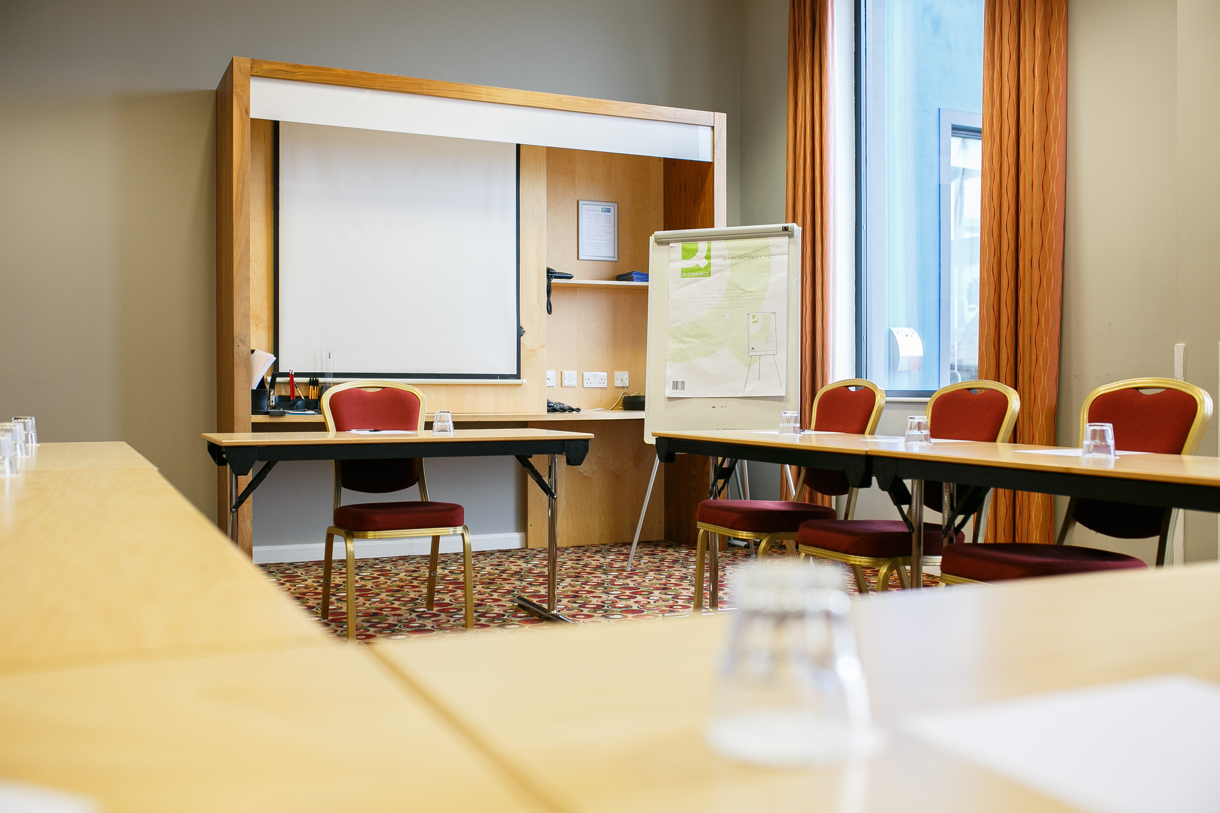 holiday inn express antrim an ihg hotel