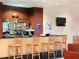 holiday inn express antrim an ihg hotel