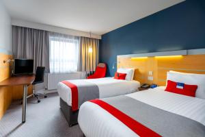 holiday inn express antrim an ihg hotel