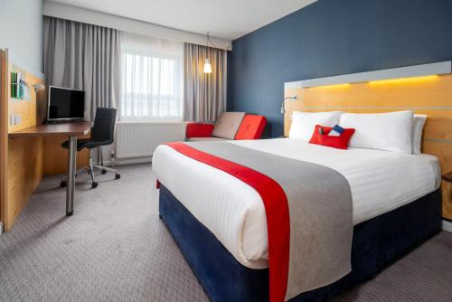 holiday inn express antrim an ihg hotel