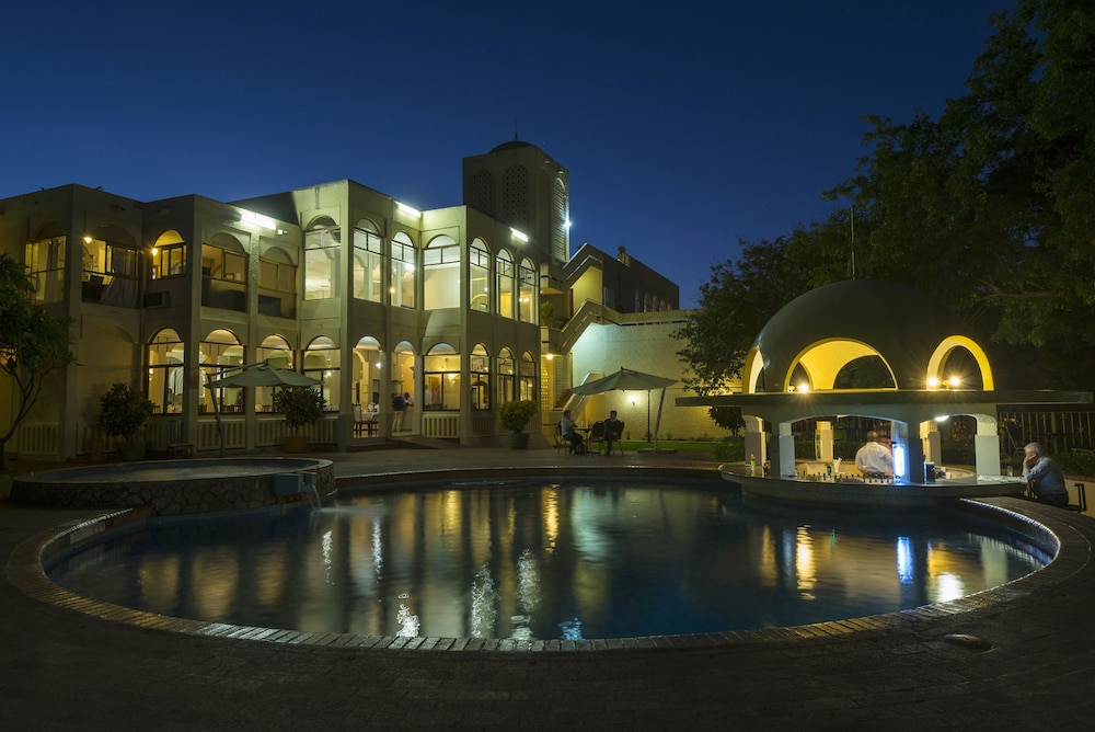 victoria falls rainbow hotel