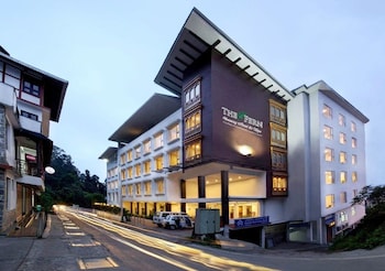 the fern denzong hotel and spa gangtok