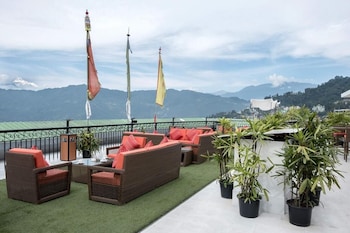 the fern denzong hotel and spa gangtok