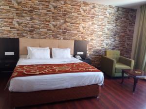 the fern denzong hotel and spa gangtok