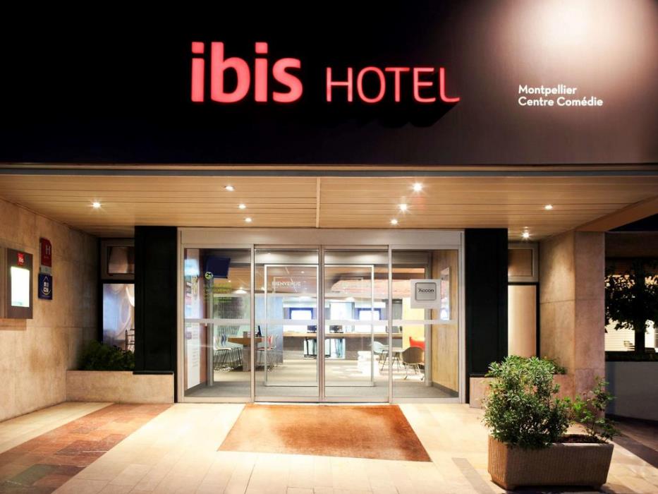 ibis montpellier centre comedie