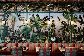 Ovolo The Valley Brisbane,,5 star