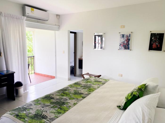 hotel campestre santa monica pance