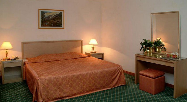 ambassador suites jeddah