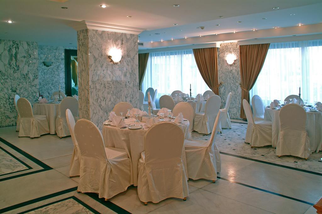 ambassador suites jeddah
