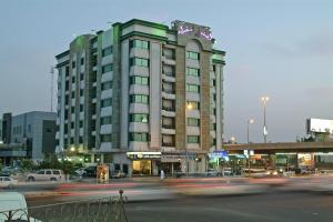 ambassador suites jeddah
