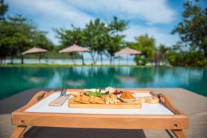 pp charlie beach resort