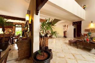 reef villa and spa
