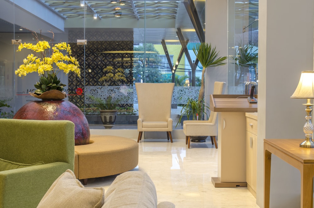 hotel horison gkb gresik