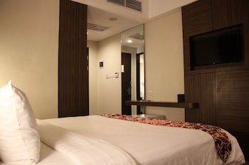 hotel horison gkb gresik