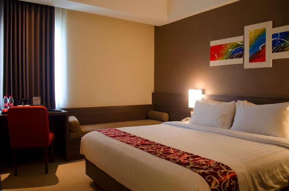hotel horison gkb gresik