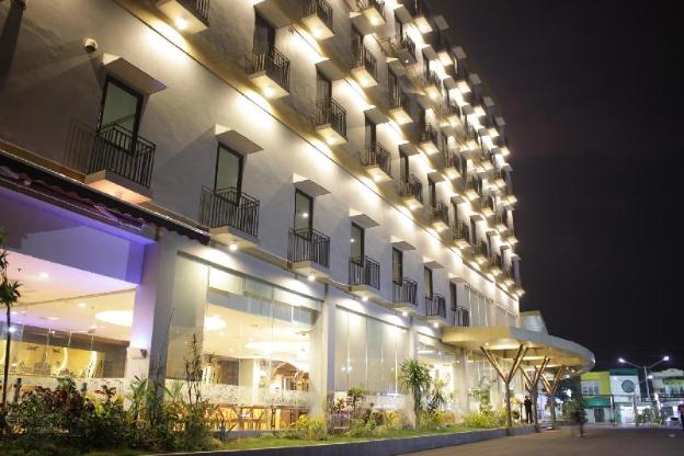 hotel horison gkb gresik