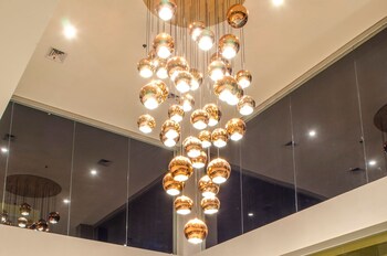 hotel horison gkb gresik