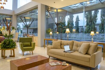 hotel horison gkb gresik