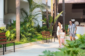 buenaventura grand hotel and great moments all inclusive