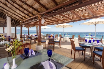 buenaventura grand hotel and great moments all inclusive