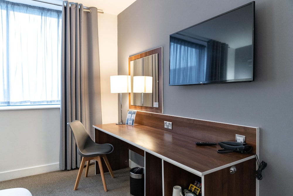 heeton concept hotel city centre liverpool