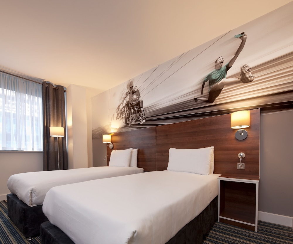 heeton concept hotel city centre liverpool