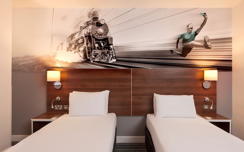 heeton concept hotel city centre liverpool