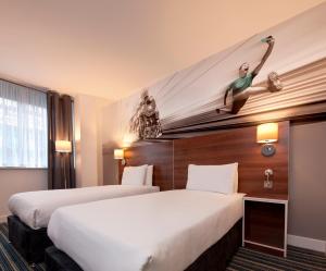 heeton concept hotel city centre liverpool