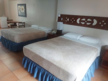 hotel tower house suites