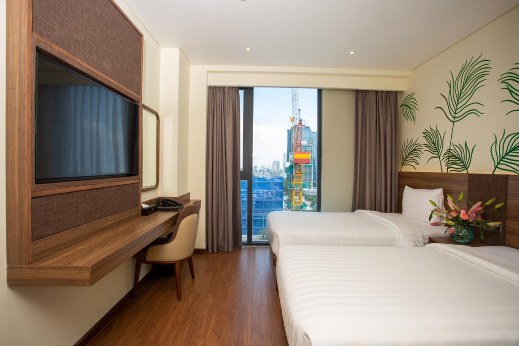 northern charm hotel