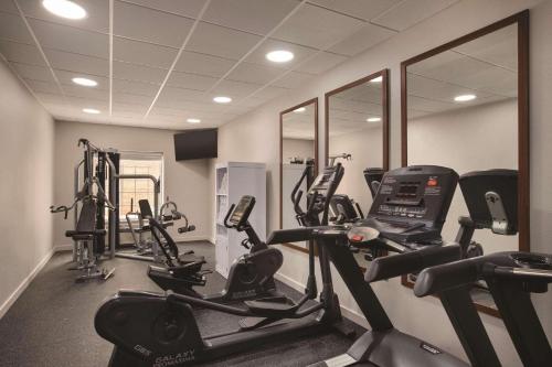 country inn and suites by radisson tampa rj stadium