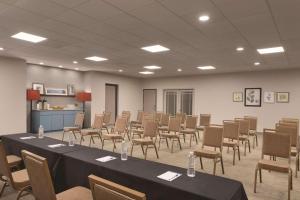 country inn and suites by radisson tampa rj stadium