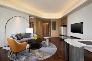 radisson collection resort nanjing