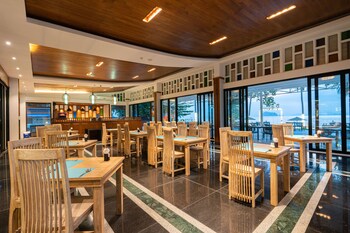 Royal Yao Yai Island Beach Resort - Near Phuket,,5 star