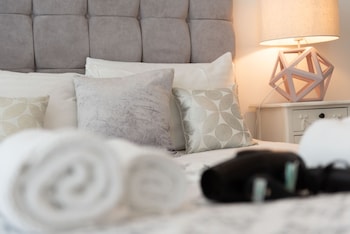 city stay apartments the hub mk