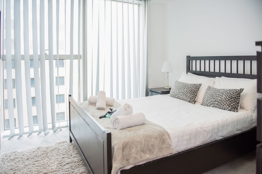 city stay apartments the hub mk