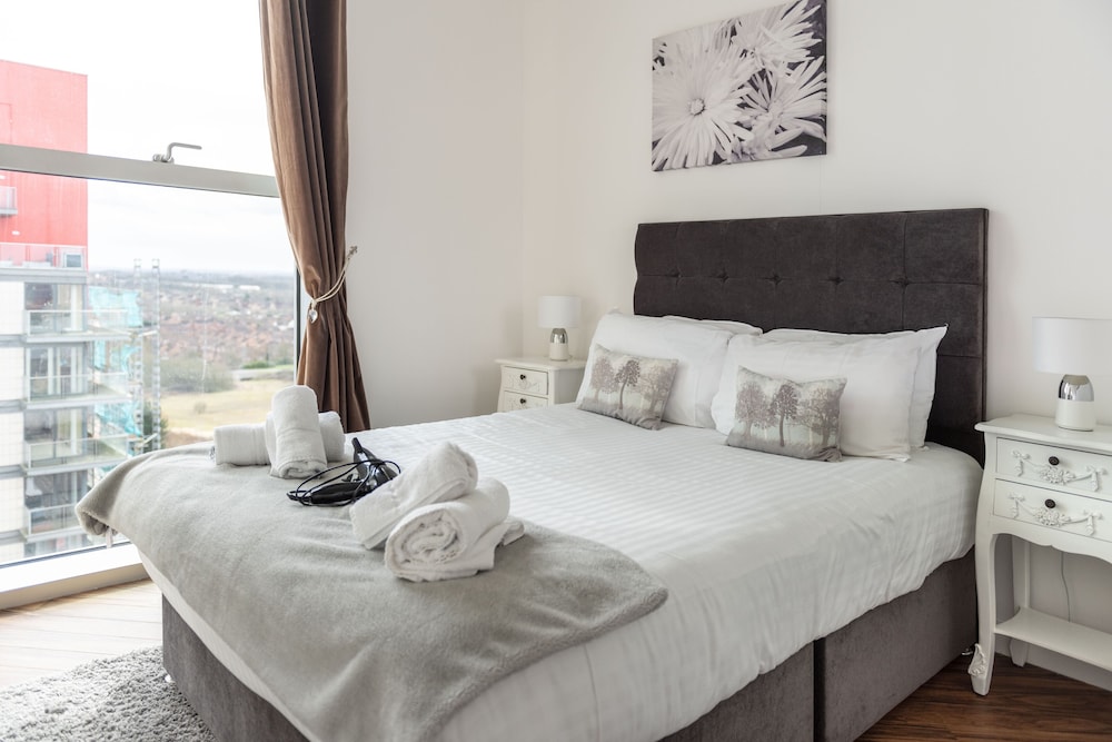 city stay apartments the hub mk