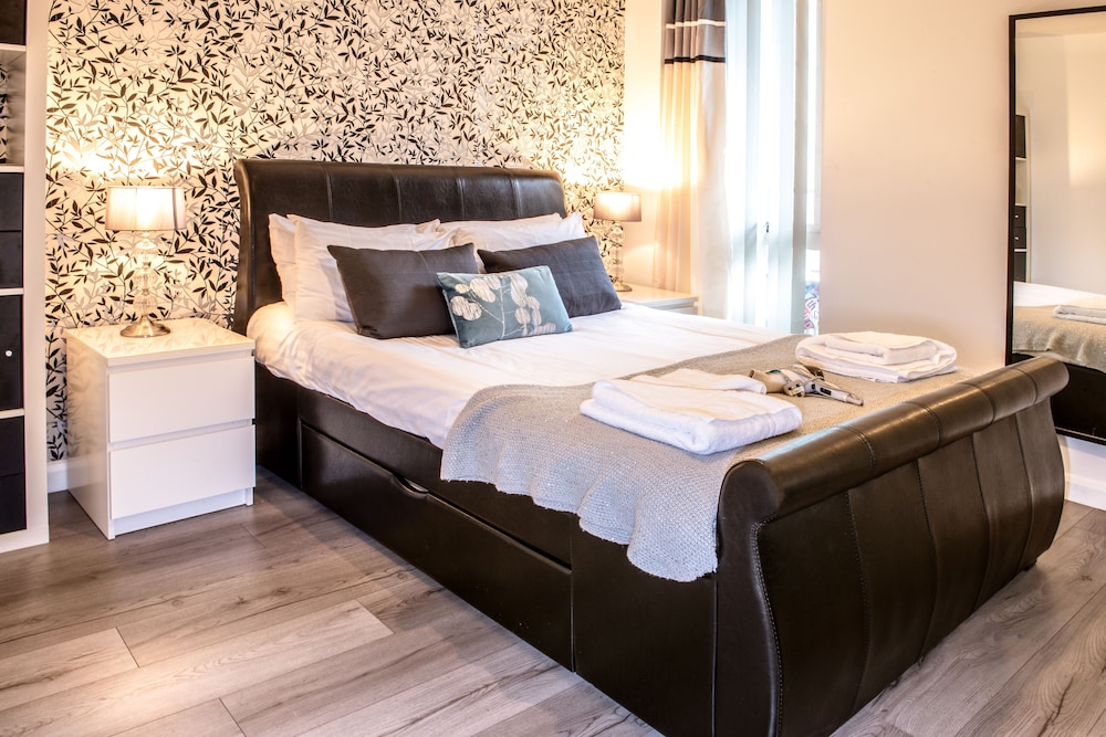 city stay apartments the hub mk