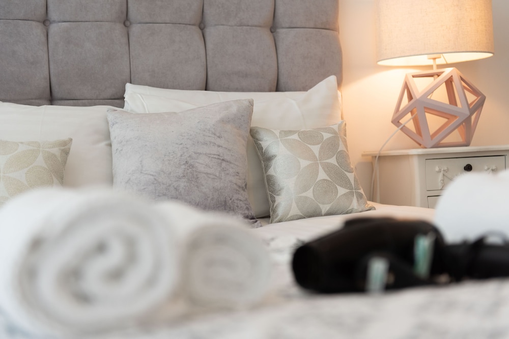 city stay apartments the hub mk