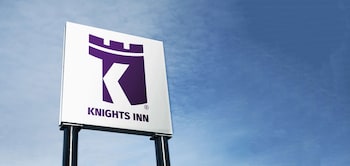 knights inn gallup at 1601 w hwy 66